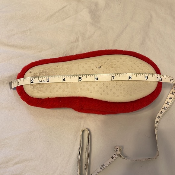 Authentic American Girl - Slippers size 1-3 / small - Picture 5 of 5